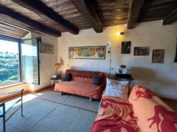 Appartamento in vendita a Pitigliano GR