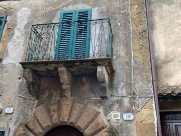 Appartamento in vendita a Pitigliano GR