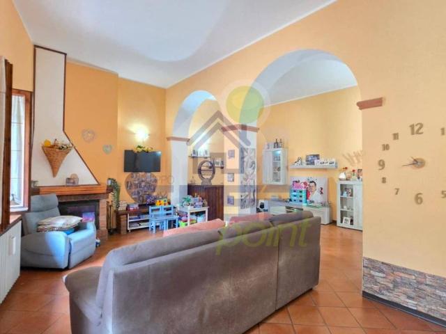 Appartamento in vendita a Pizzighettone CR