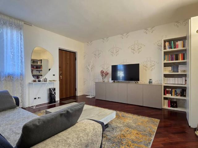 Appartamento in vendita a Pizzighettone CR