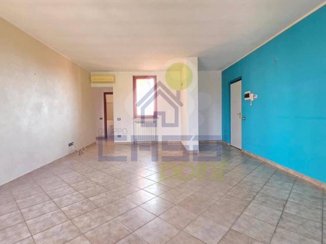 Appartamento in vendita a Pizzighettone CR