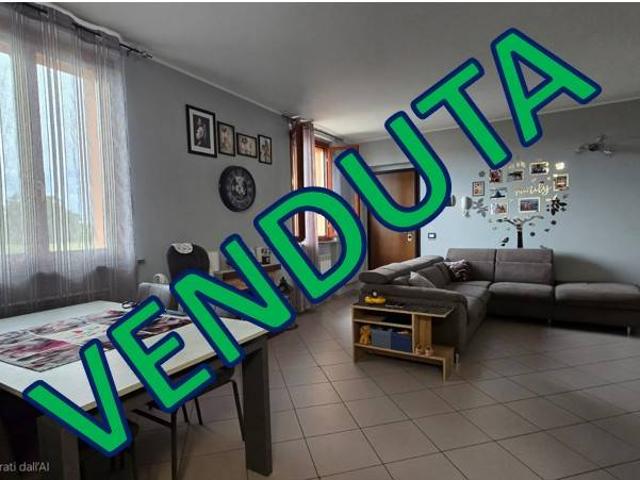Appartamento in vendita a Pizzighettone CR