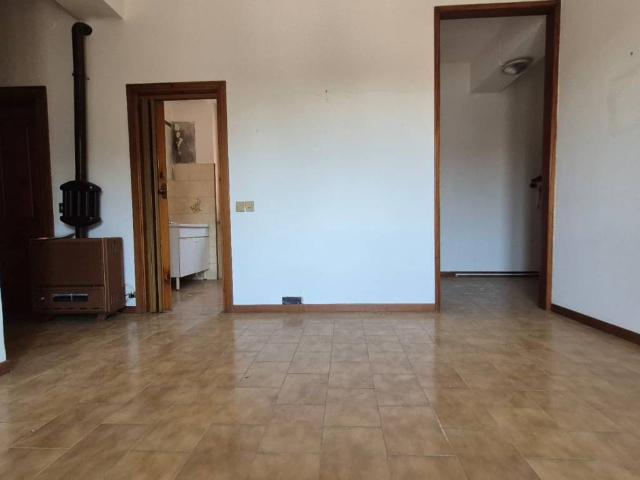 Appartamento in vendita a Pizzighettone CR