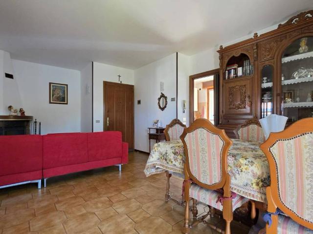 Appartamento in vendita a Pizzighettone CR
