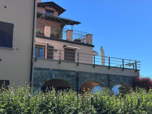 Appartamento in vendita a Plesio CO
