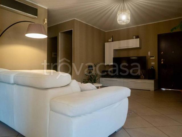 Appartamento in vendita a Pocapaglia strada Crivallo, 16