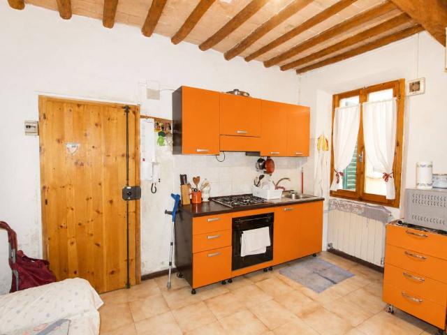 Appartamento in vendita a Poggibonsi SI