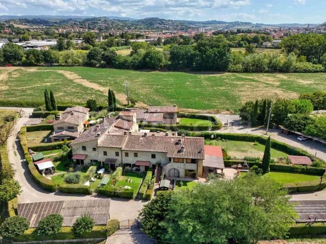 Appartamento in vendita a Poggibonsi via san gimignano