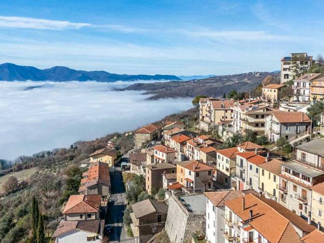 Appartamento in vendita a Poggio Bustone RI