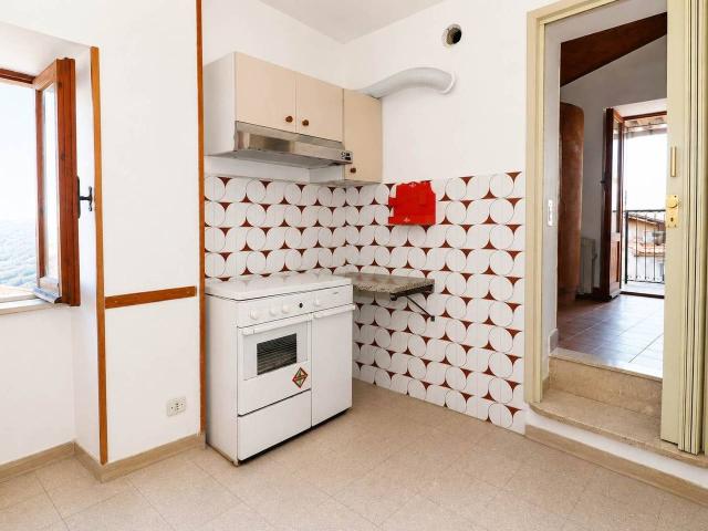 Appartamento in vendita a Poggio Catino
