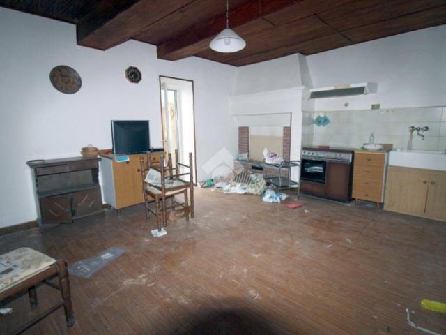 Appartamento in vendita a Poggio Catino RI