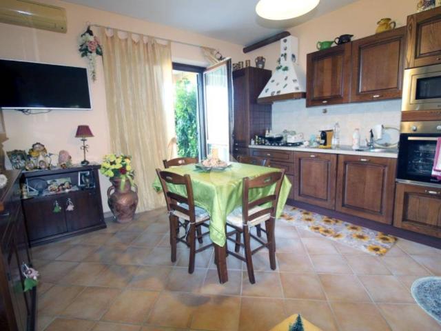 Appartamento in vendita a Poggio Mirteto RI