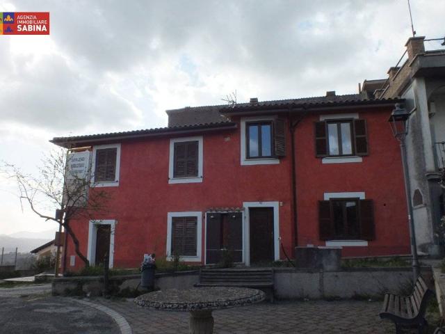 Appartamento in vendita a Poggio Mirteto RI