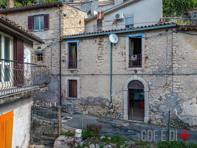 Appartamento in vendita a Poggio Moiano RI