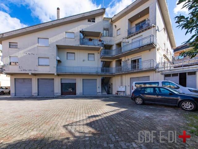 Appartamento in vendita a Poggio Moiano RI