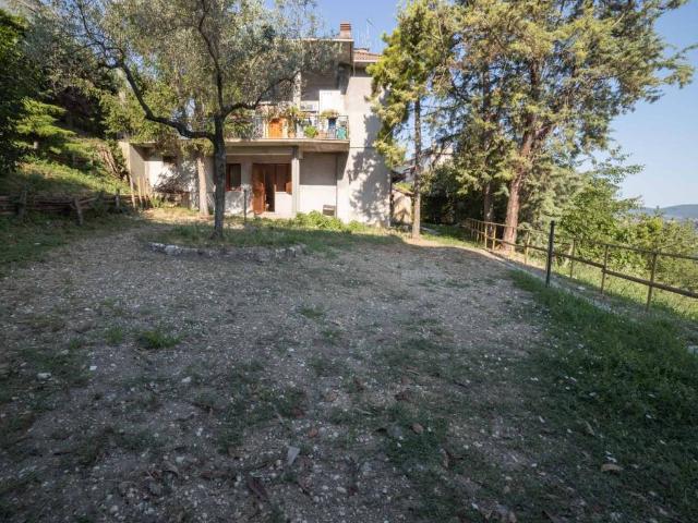 Appartamento in vendita a Poggio Nativo RI