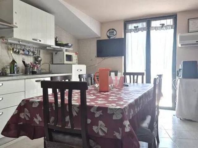 Appartamento in vendita a Poggiomarino NA