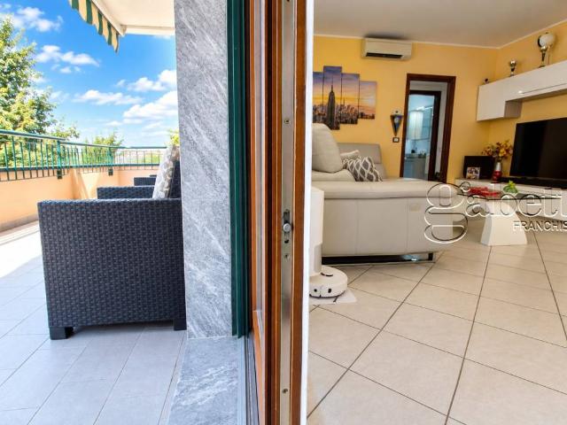 Appartamento in vendita a Pogliano Milanese MI