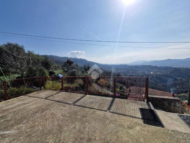 Appartamento in vendita a Podenzana MS