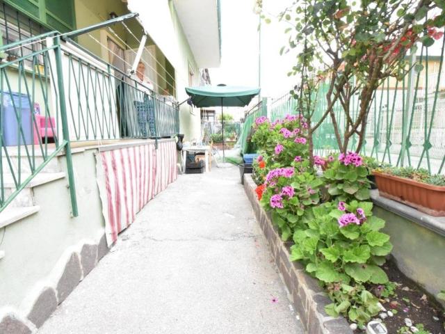 Appartamento in vendita a Pollena Trocchia NA