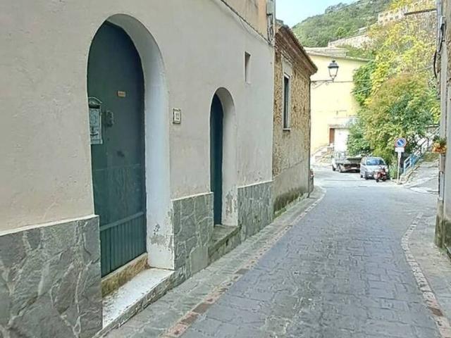 Appartamento in vendita a Pollica SA