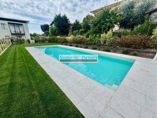 Appartamento in vendita a Polpenazze del Garda BS