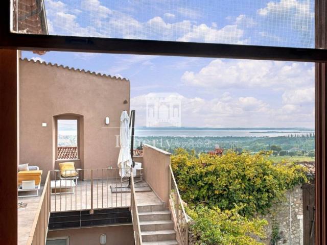 Appartamento in vendita a Polpenazze del Garda BS