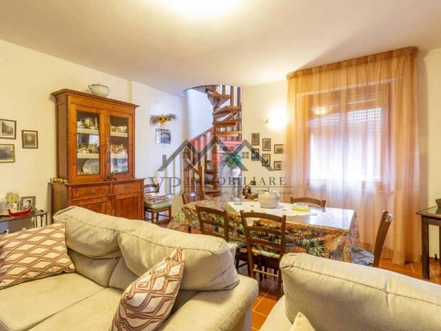 Appartamento in vendita a Pomarance PI