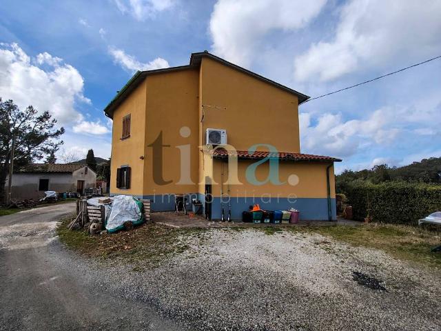 Appartamento in vendita a Pomarance PI