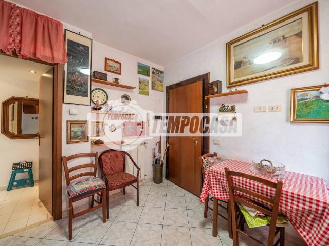 Appartamento in vendita a Pomezia RM