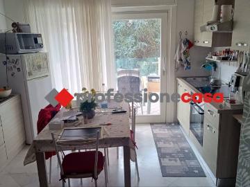 Appartamento in vendita a Pomezia RM