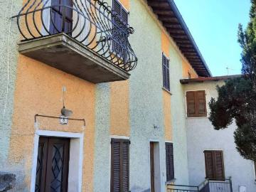 Appartamento in vendita a Ponna CO