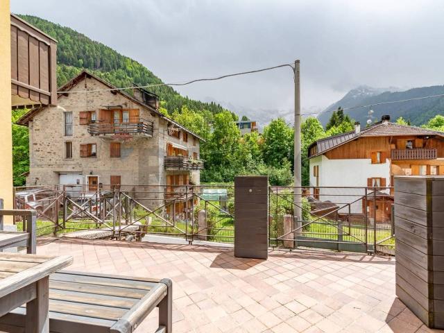Appartamento in vendita a Ponte Di Legno