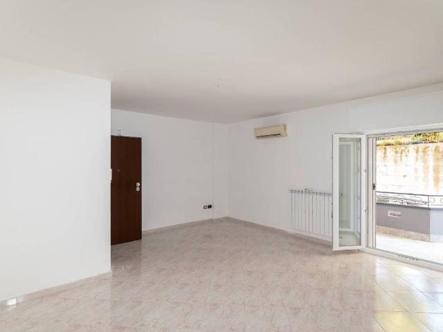Appartamento in vendita a Pontecagnano Faiano SA