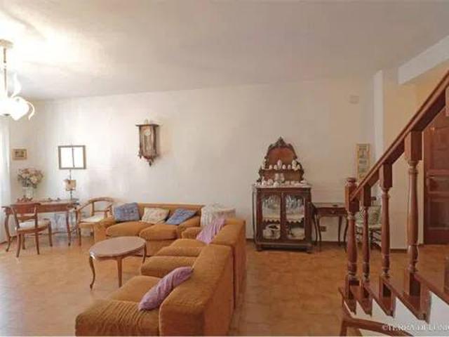 Appartamento in vendita a Pontremoli MS