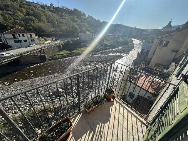 Appartamento in vendita a Pontremoli MS