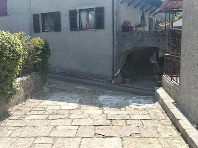 Appartamento in vendita a Pontremoli MS