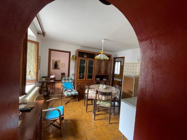 Appartamento in vendita a Pontremoli MS
