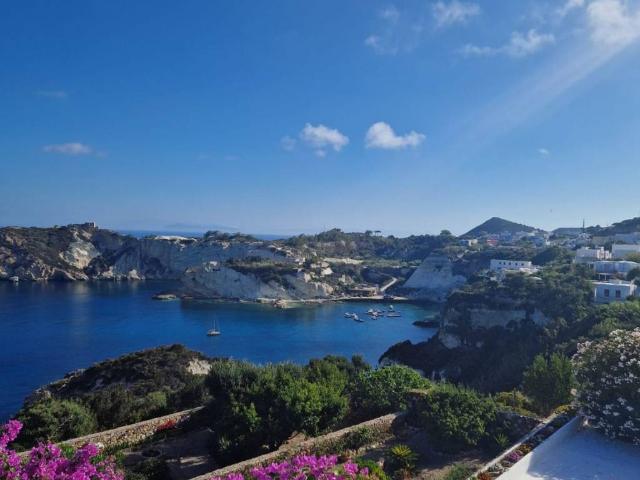 Appartamento in vendita a Ponza LT