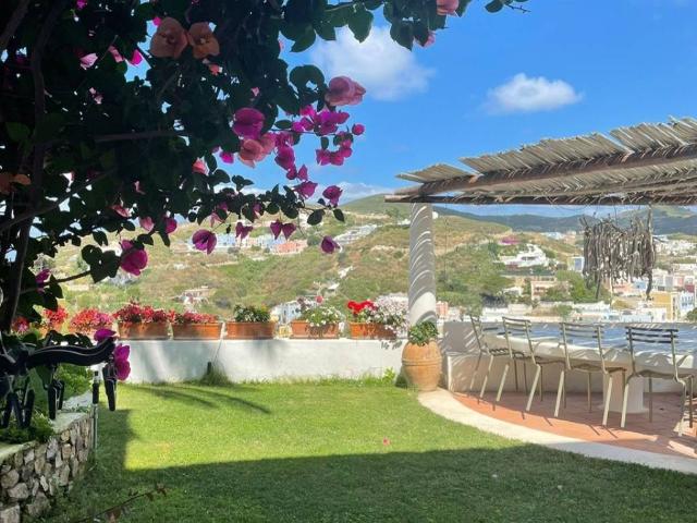 Appartamento in vendita a Ponza LT