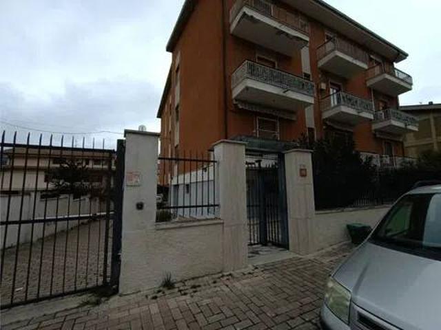 Appartamento in vendita a Popoli PE