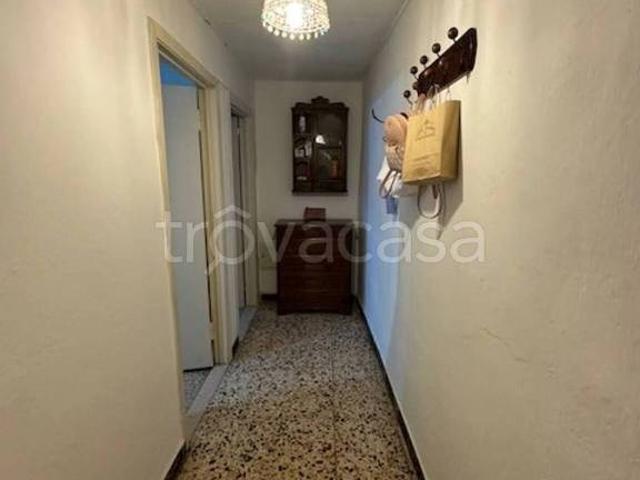 Appartamento in vendita a Poppi, Poppi
