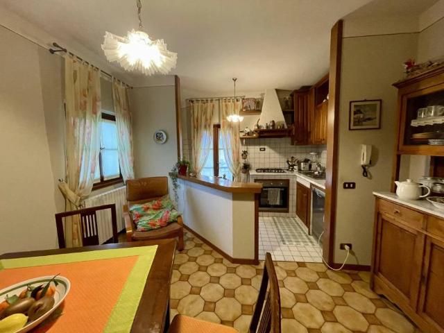 Appartamento in vendita a Porcari LU
