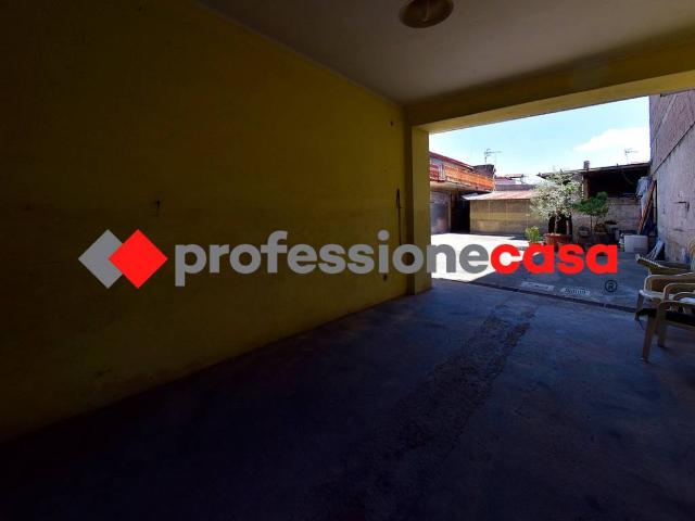 Casa indipendente in vendita a Portico di Caserta CE