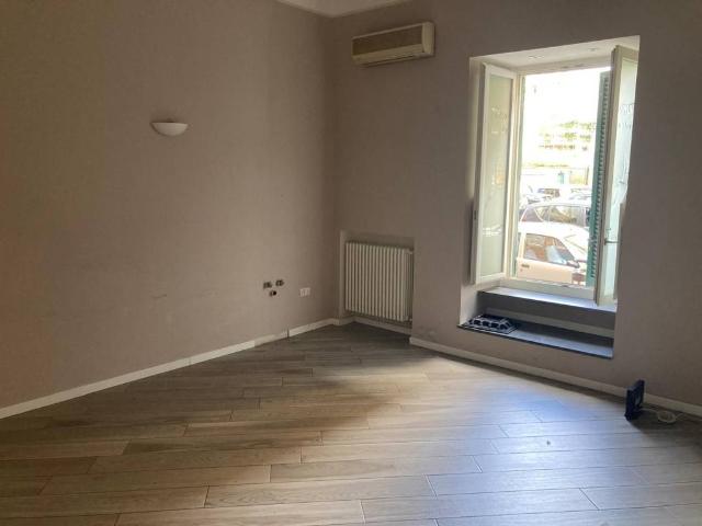 Appartamento in vendita a Portici NA