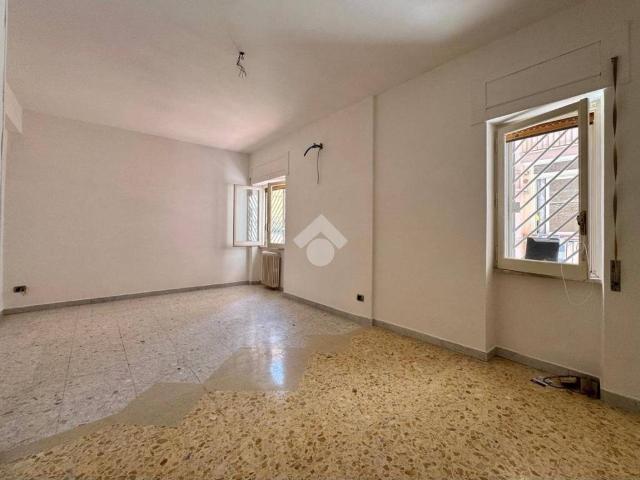 Appartamento in vendita a Portici NA