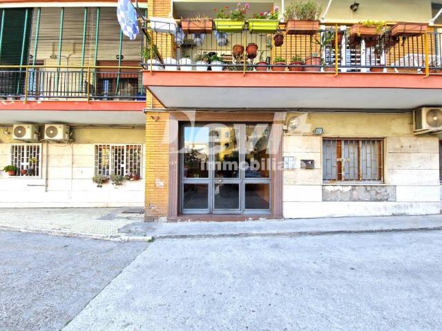 Appartamento in vendita a Portici NA