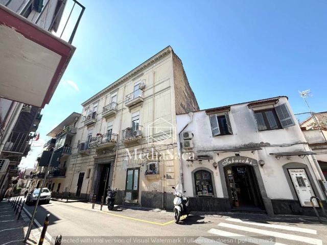 Appartamento in vendita a Portici NA