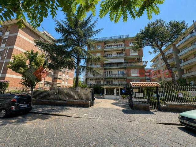 Appartamento in vendita a Portici NA