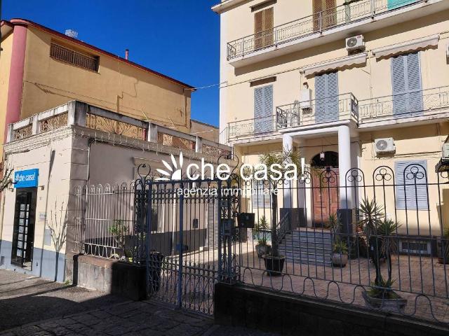 Appartamento in vendita a Portici NA